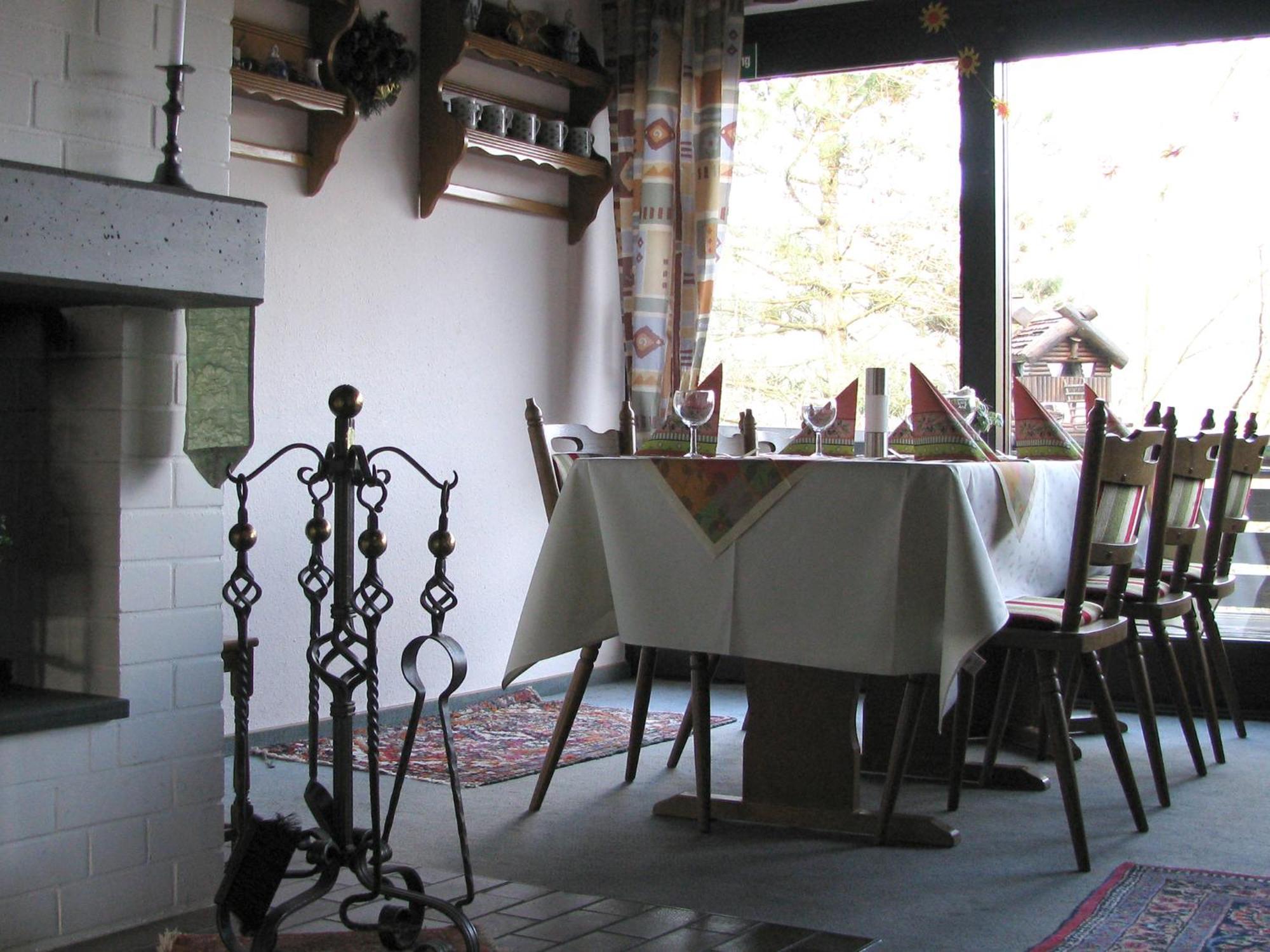 Hotel Haus Salzberg Garni Schleiden Buitenkant foto